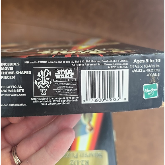 Vintage Star Wars Jar Jar Binks & R2-D2 Shaped 100 Piece Puzzles 14 1/2x 18 3/16 - Picture 5 of 5